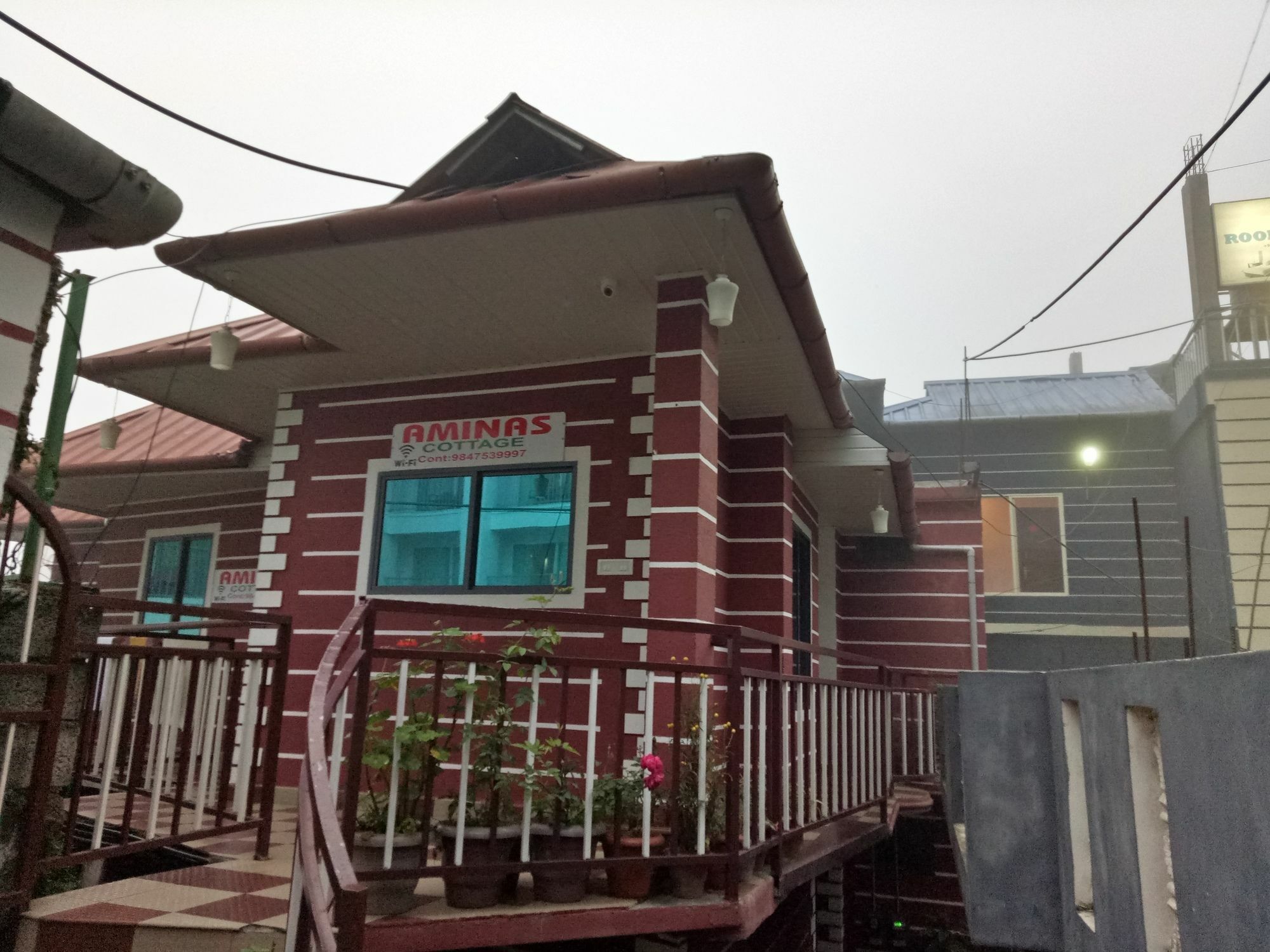 3R Cottage Мунар Екстериор снимка