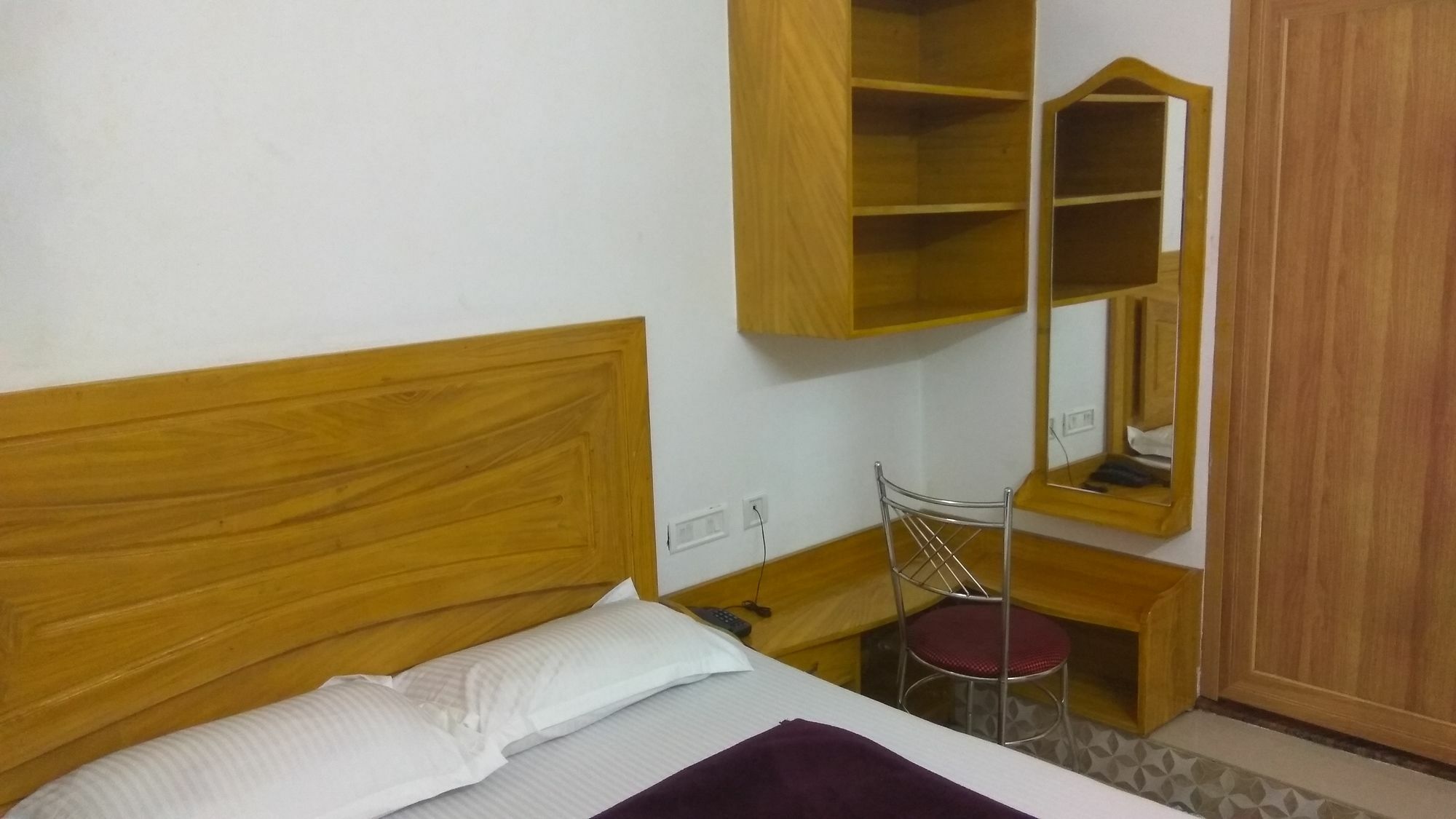 3R Cottage Мунар Екстериор снимка